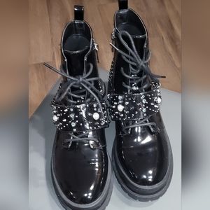Jessica Simpson EINAV Boot